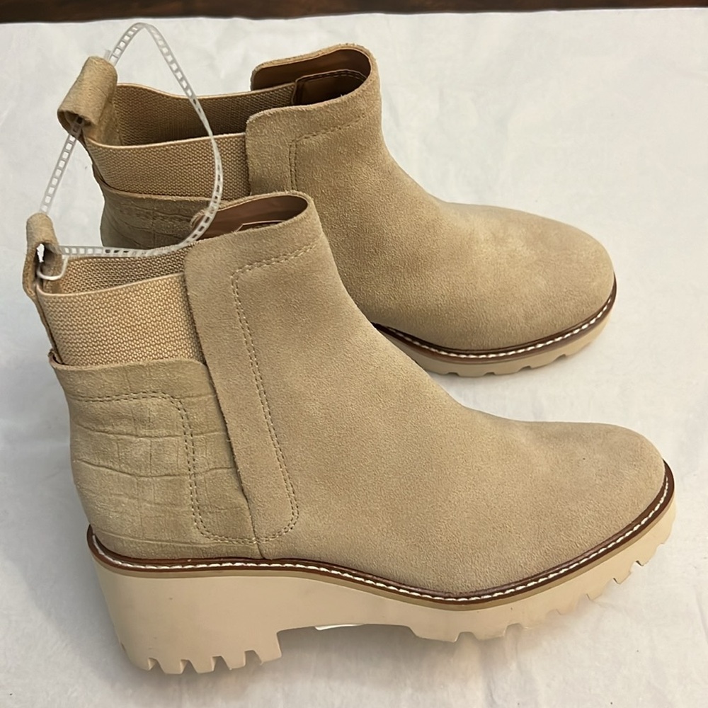 DOLCE VITA Huey H2O Booties In Dune Suede - Picture 9 of 14